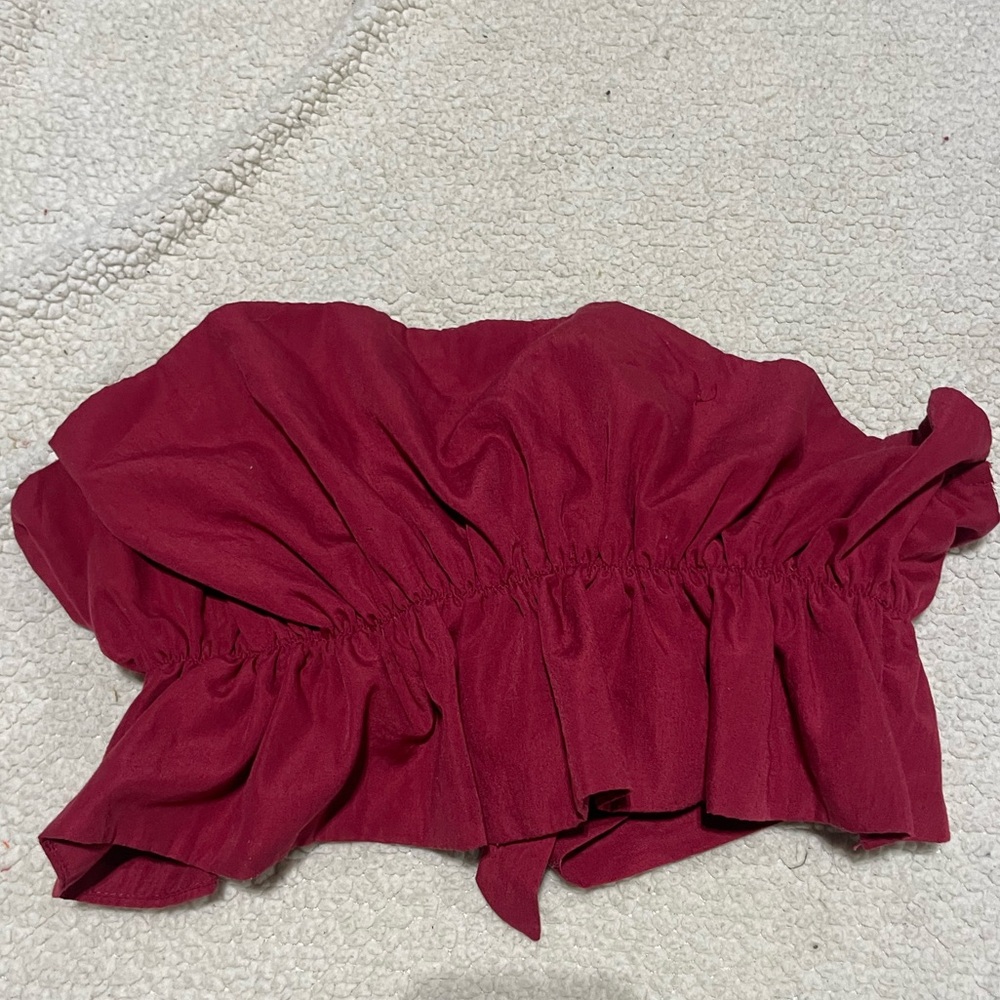 Hazel+Olive Red Pleated Top size small